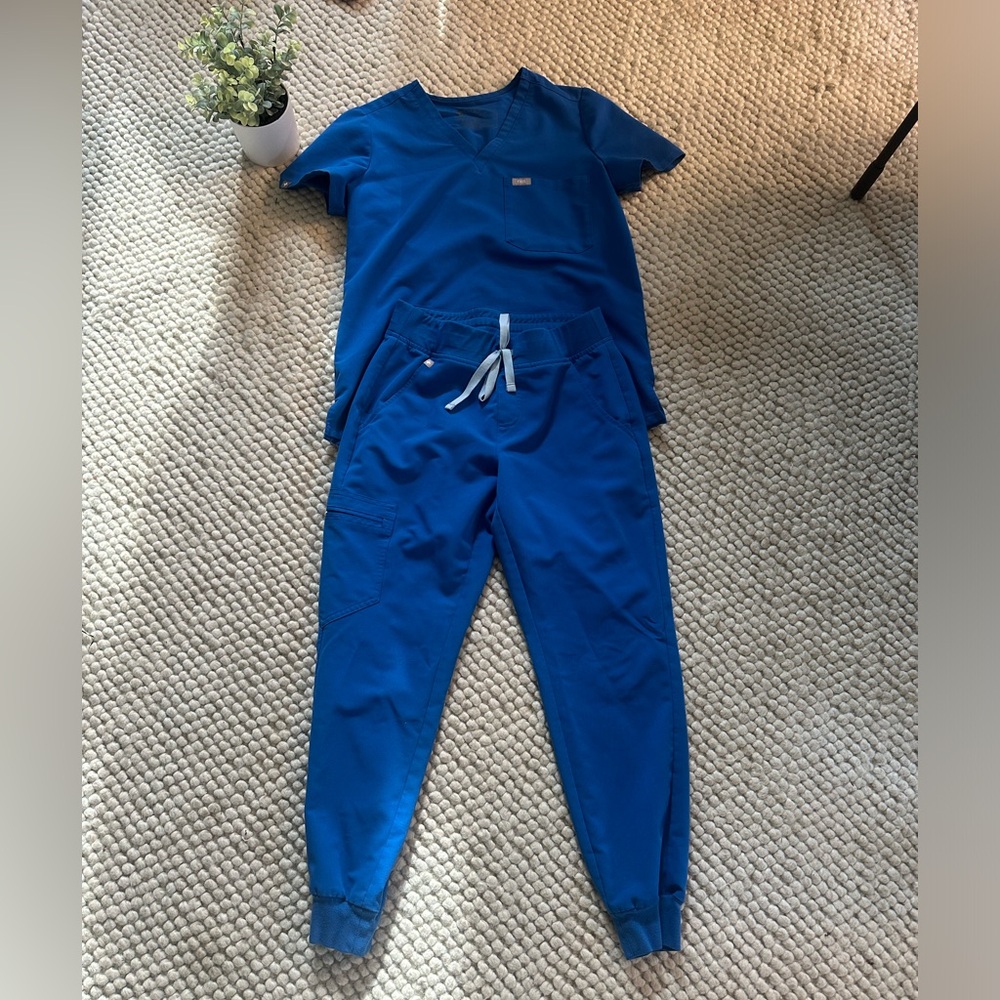 Figs scrubs set small petite